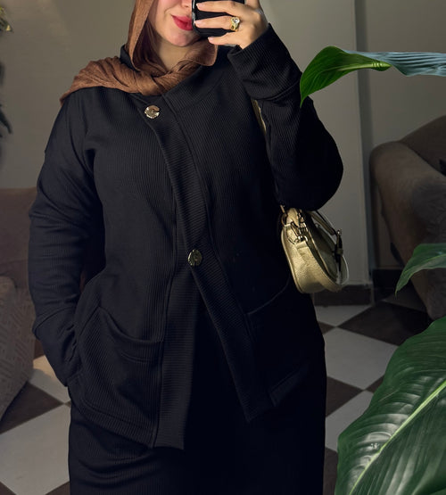 Ozge Black Suit