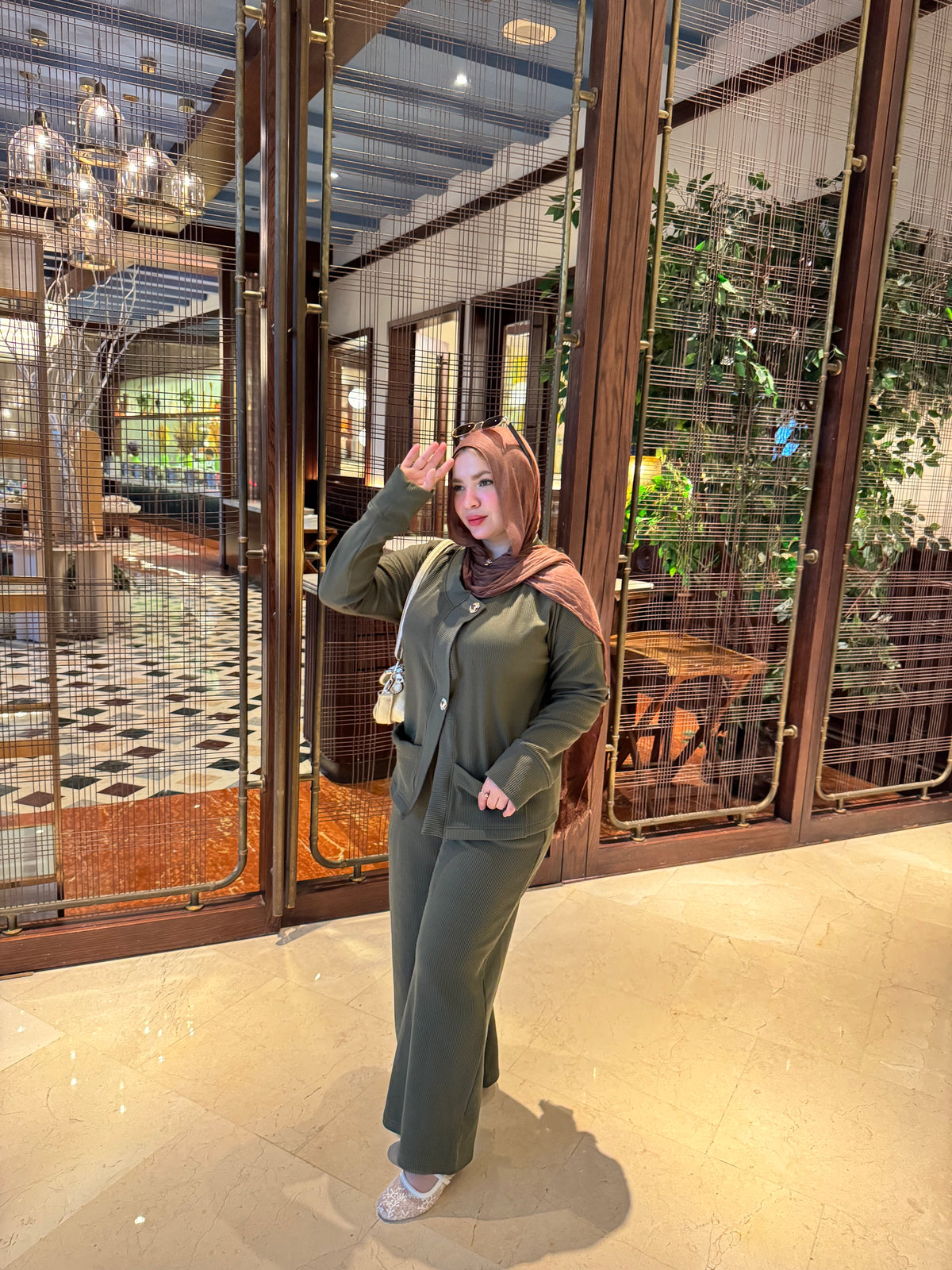 Ozge Olive Green Suit