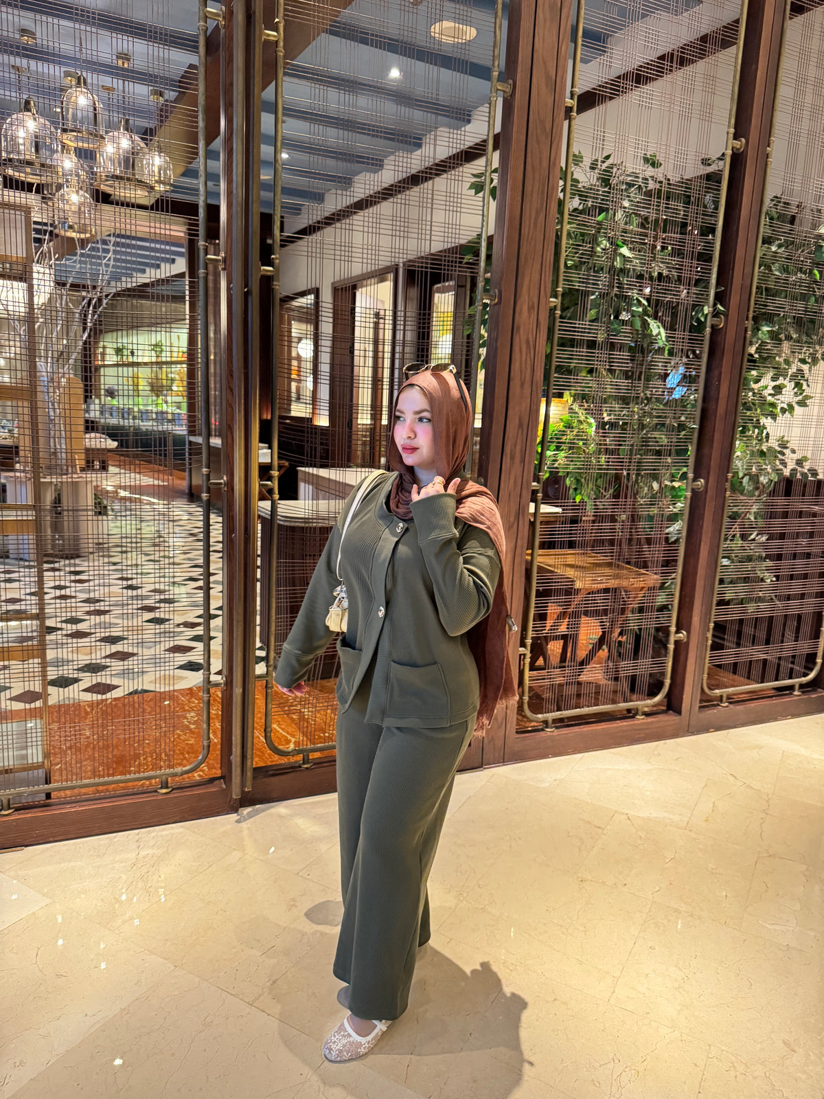Ozge Olive Green Suit